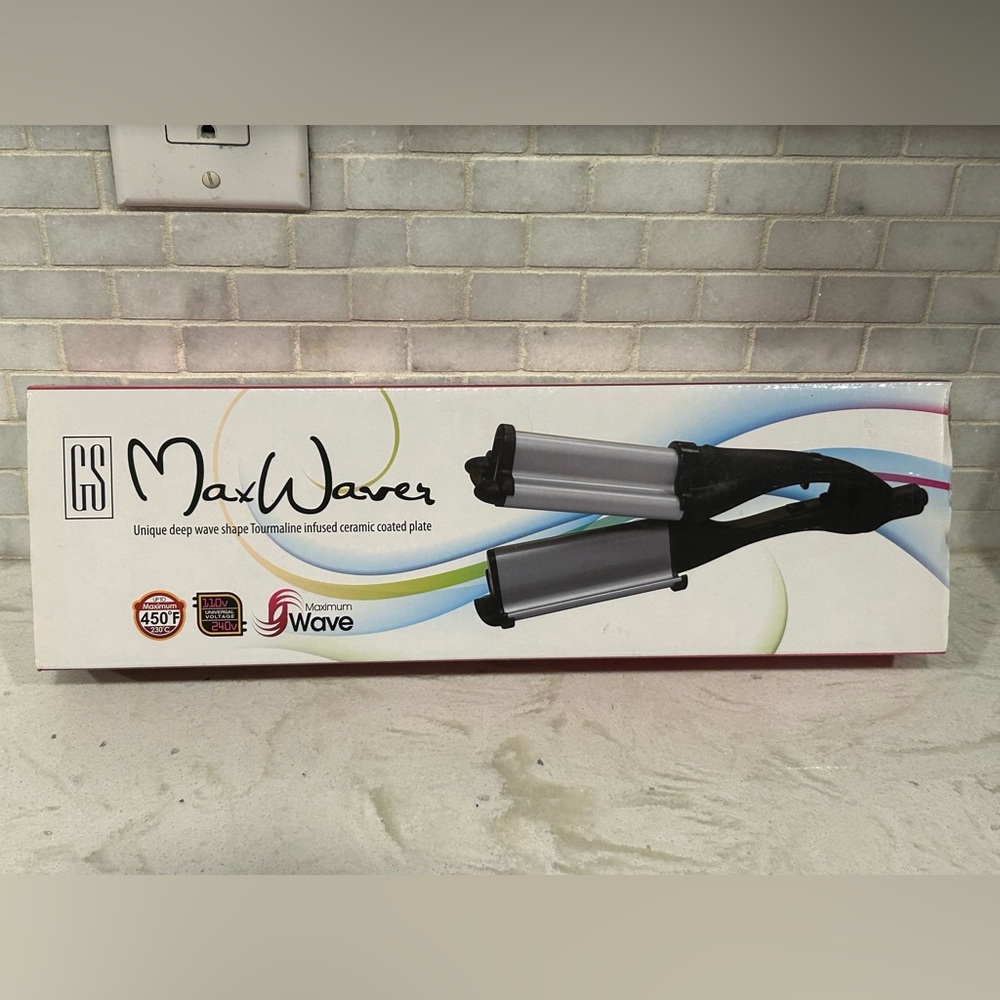 MaxWaver Hair Styling Tool - Black and Silver